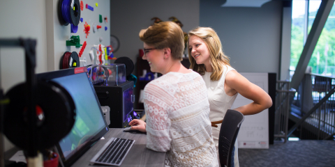 Students using 3D Printer