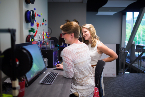 Students using 3D Printer